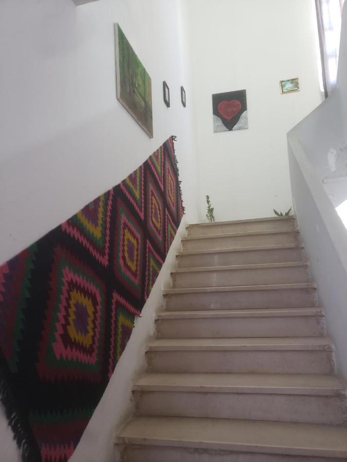 Hostel Oakland Τίρανα Εξωτερικό φωτογραφία