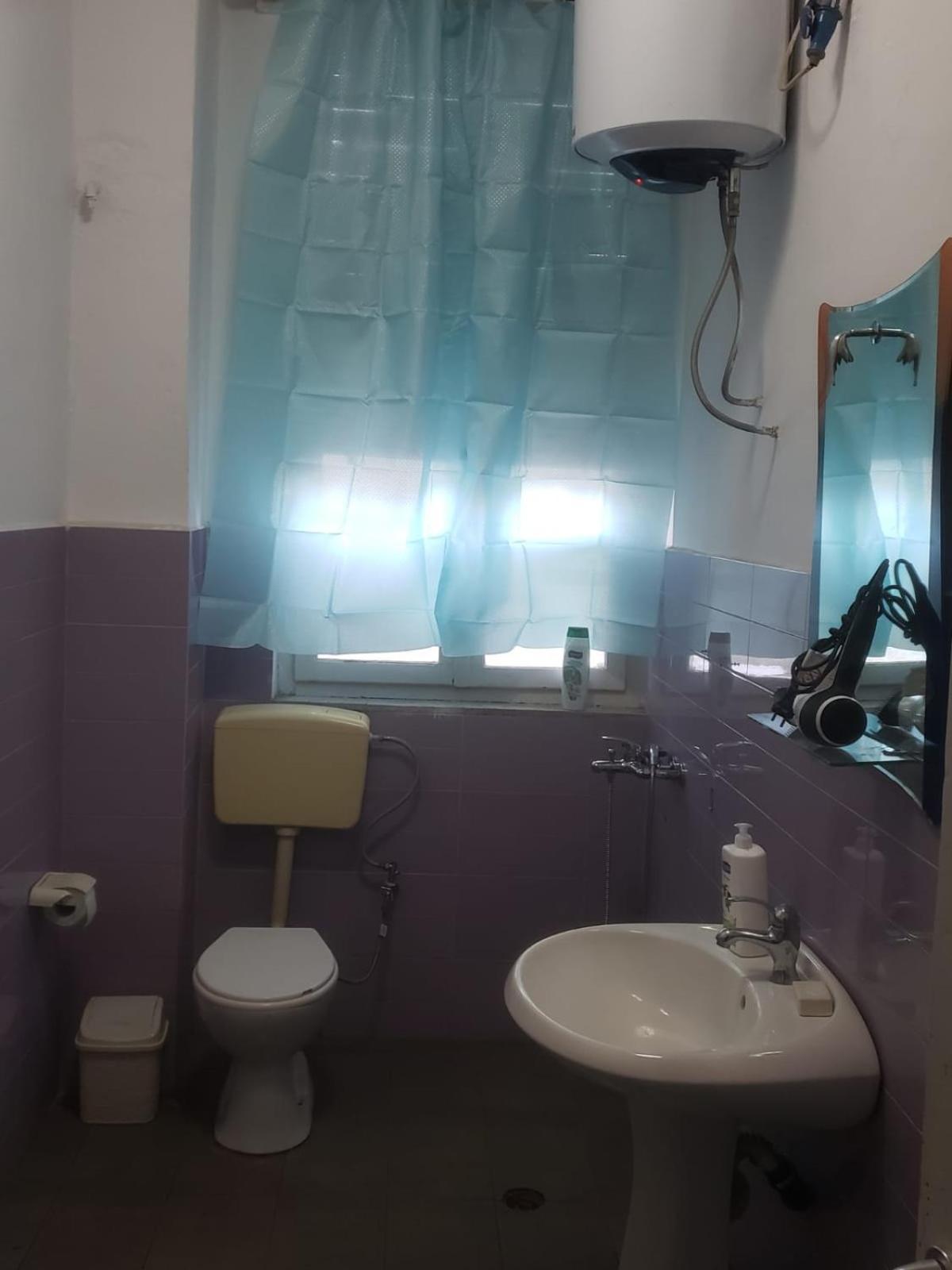 Hostel Oakland Τίρανα Εξωτερικό φωτογραφία