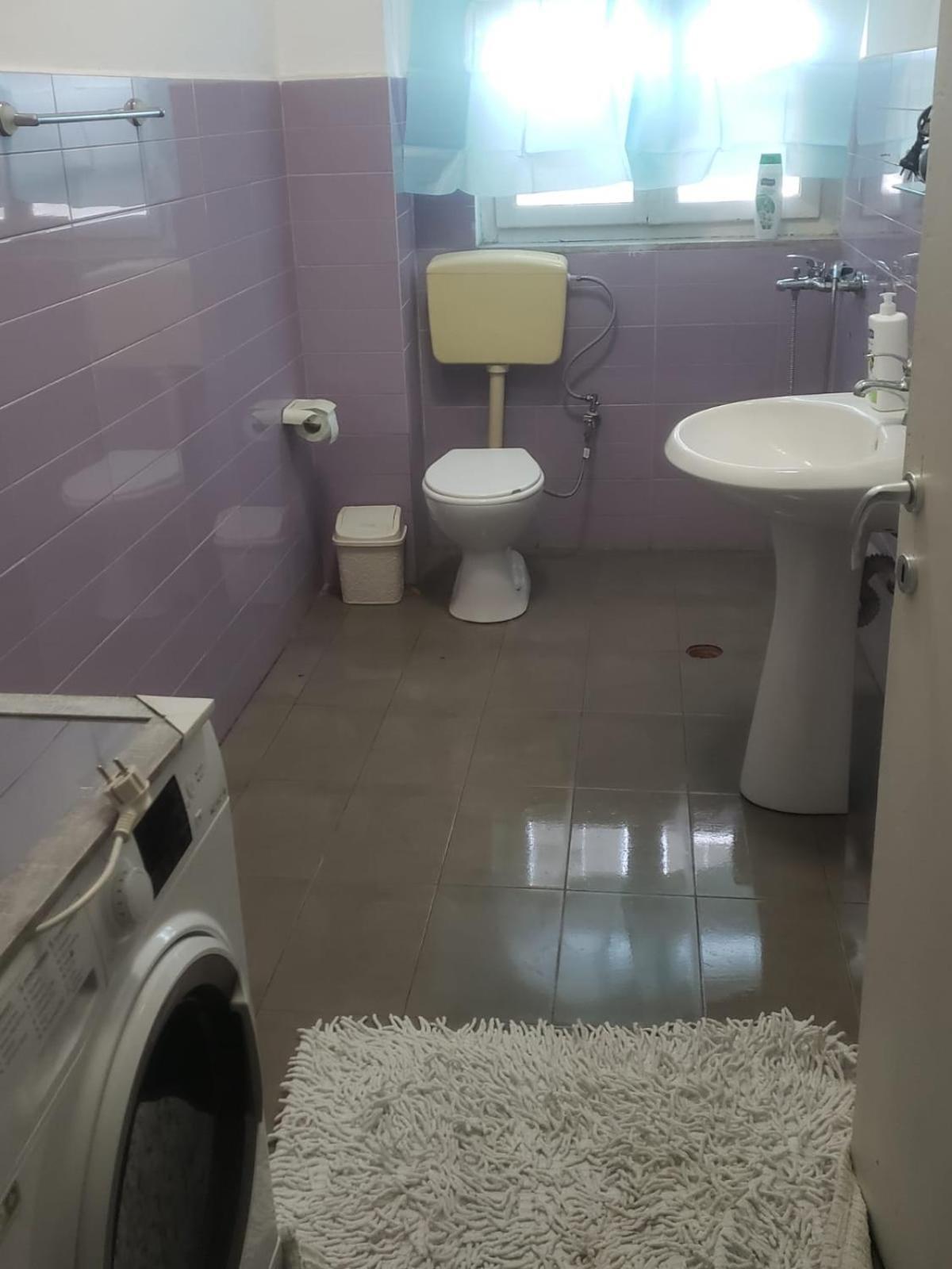 Hostel Oakland Τίρανα Εξωτερικό φωτογραφία