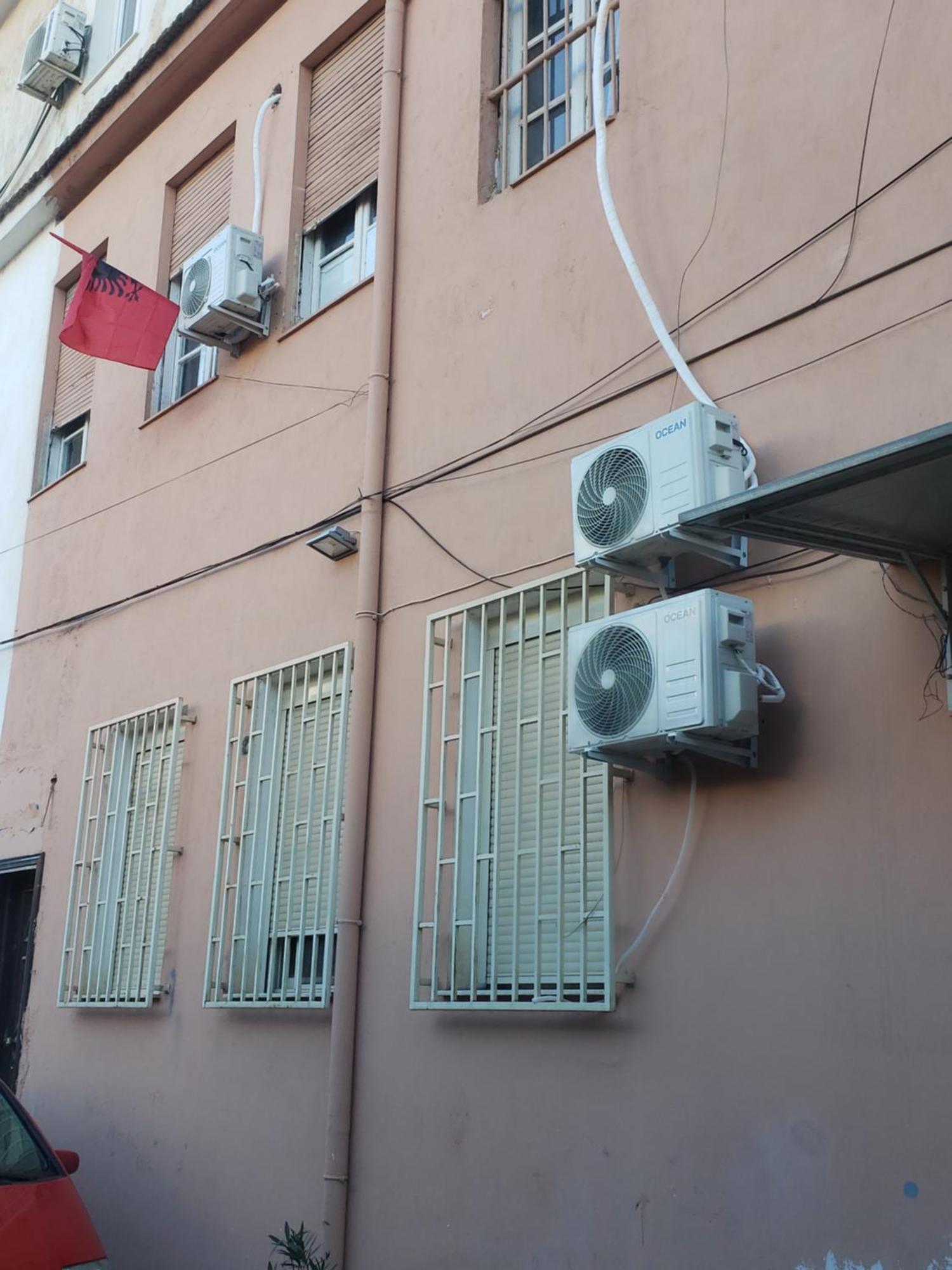 Hostel Oakland Τίρανα Εξωτερικό φωτογραφία